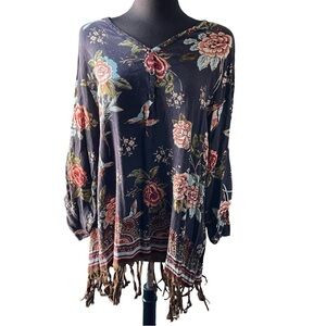 Emma G  Tunic Top Sz LG Long Sleeve HiLo Boho Artsy Peasant Tribal Southwestern